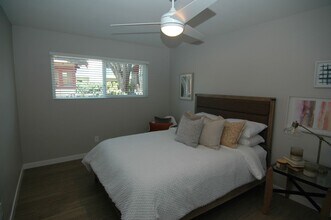 LS - 4453 North Avenue in San Diego, CA - Building Photo - Interior Photo