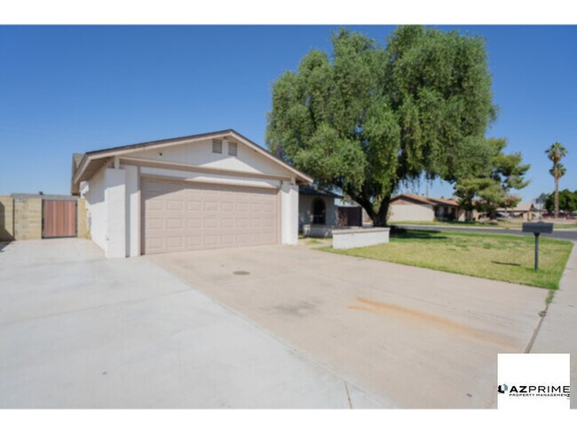 property at 4212 N 79th Ave