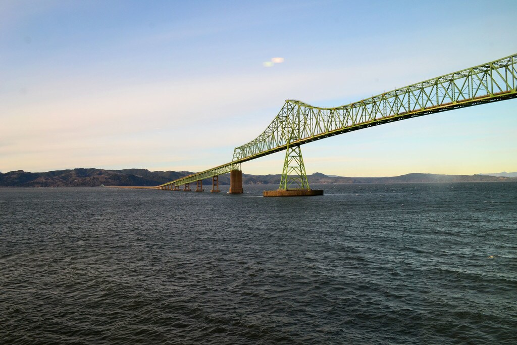 The Yacht Club Apartments Astoria, OR Apartments