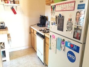 1715 Commonwealth Avenue-Unit -10 in Boston, MA - Building Photo - Building Photo