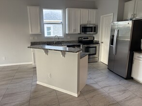 536 Redwood Ave S in Lehigh Acres, FL - Building Photo - Building Photo