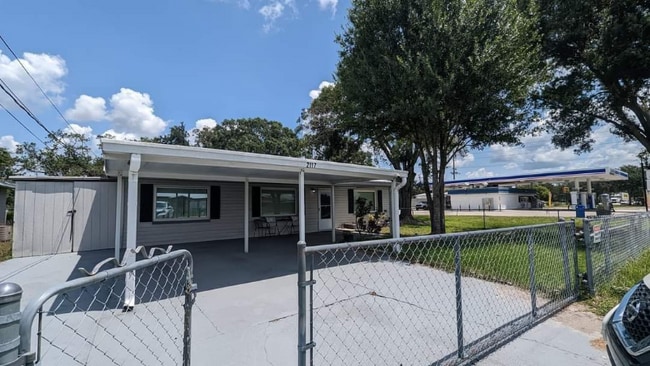 property at 2117 Ivey Ln
