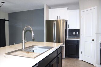 17035 Peaceful Valley Dr in Wimauma, FL - Building Photo - Building Photo