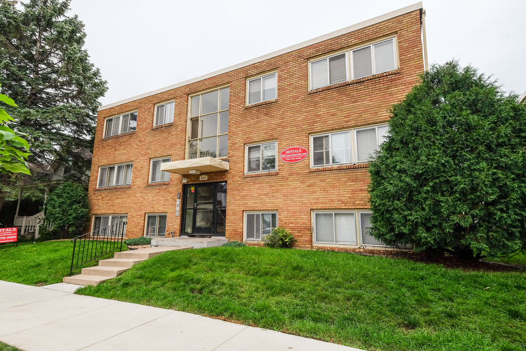 Grand Vista Apartments in Minneapolis, MN - Foto de edificio