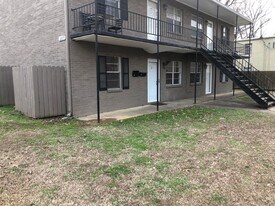 229 N Church Ave in Brownsville, TN - Building Photo