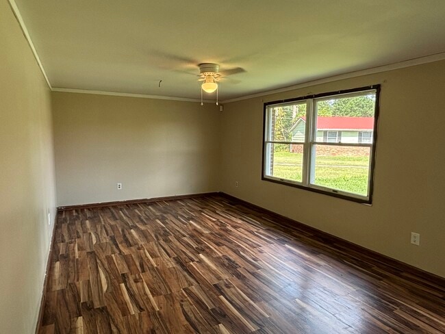 5 Shawnee Acres Cir in Dunbar, WV - Building Photo - Building Photo