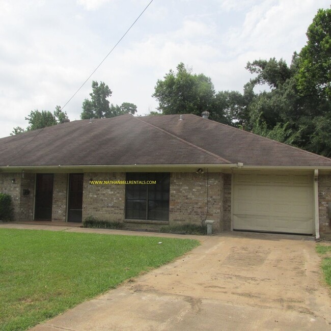 property at 2560 Culbertson St