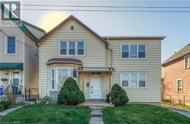 property at 48 Shaw St