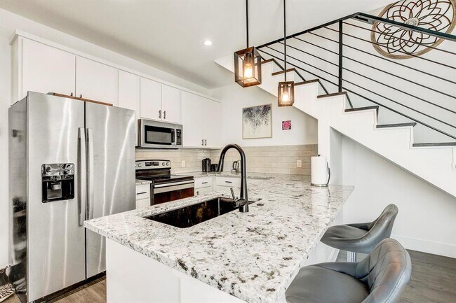 property at 5707 Thunderbird St