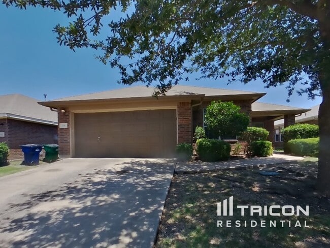 property at 558 Hickory Ln