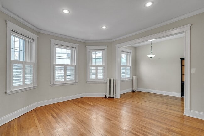 315 Allston St in Boston, MA - Foto de edificio - Building Photo