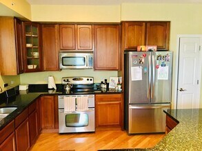 77 N Quentin Rd in Palatine, IL - Building Photo - Building Photo