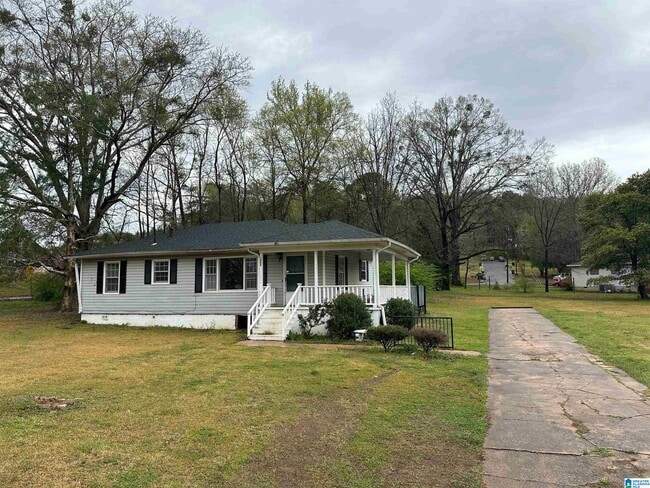 1004 Chalkville School Rd in Center Point, AL - Building Photo - Building Photo