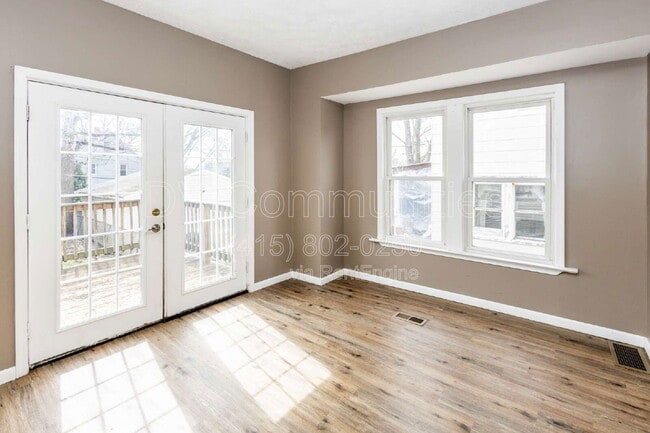 7618 Grand Division Ave in Garfield Heights, OH - Building Photo - Building Photo