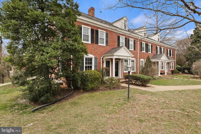 property at 3263 S Stafford St