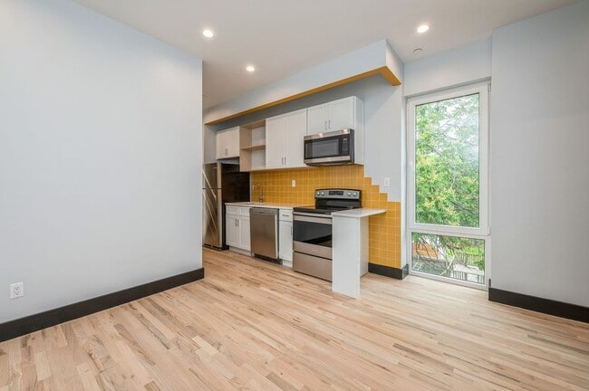 1847-1849 Cross Bronx Expy in Bronx, NY - Building Photo - Building Photo