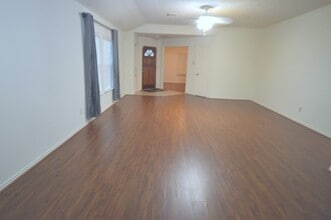 22206 Hesse Ct in Katy, TX - Building Photo - Building Photo