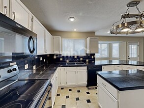 4259 S Killarney St in Aurora, CO - Building Photo - Building Photo