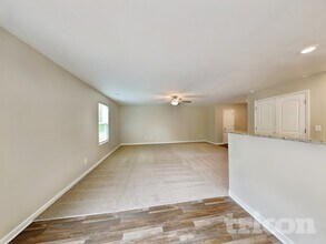 201 Rustling Way in Zebulon, NC - Building Photo - Building Photo