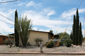 4350-4356 E 2nd St in Tucson, AZ - Foto de edificio - Building Photo