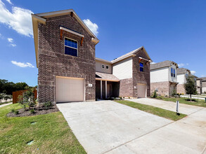 412-414 Mockingbird Ln in Denton, TX - Foto de edificio - Building Photo