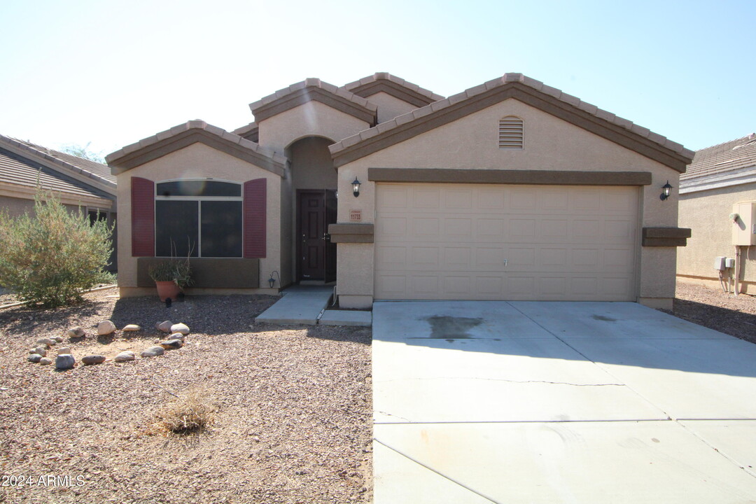 11733 W Mariposa Grande in Sun City, AZ - Building Photo