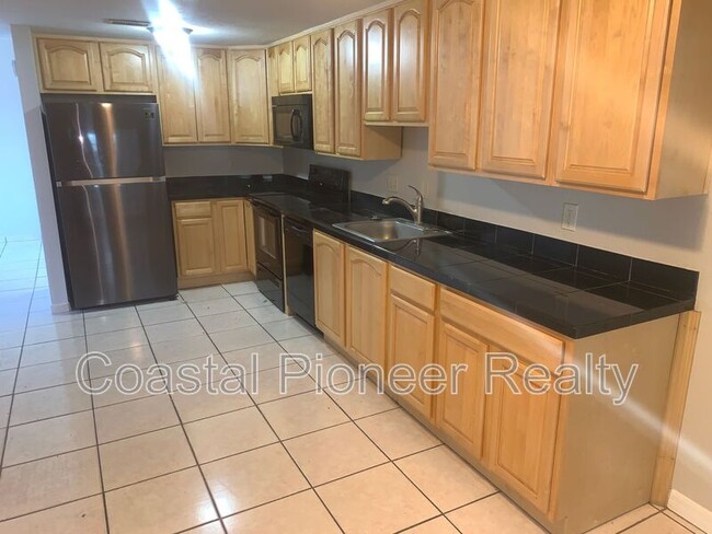 10202 Bonnie Bay Ct in Tampa, FL - Building Photo - Building Photo