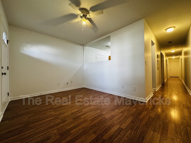property at 4621 Kirkland Ave