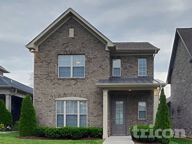 1080 Paddock Park Cir in Gallatin, TN - Foto de edificio - Building Photo