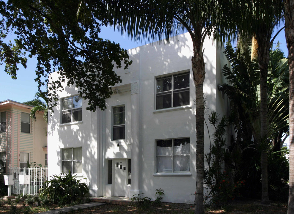 1030 Jefferson Ave in Miami Beach, FL - Building Photo