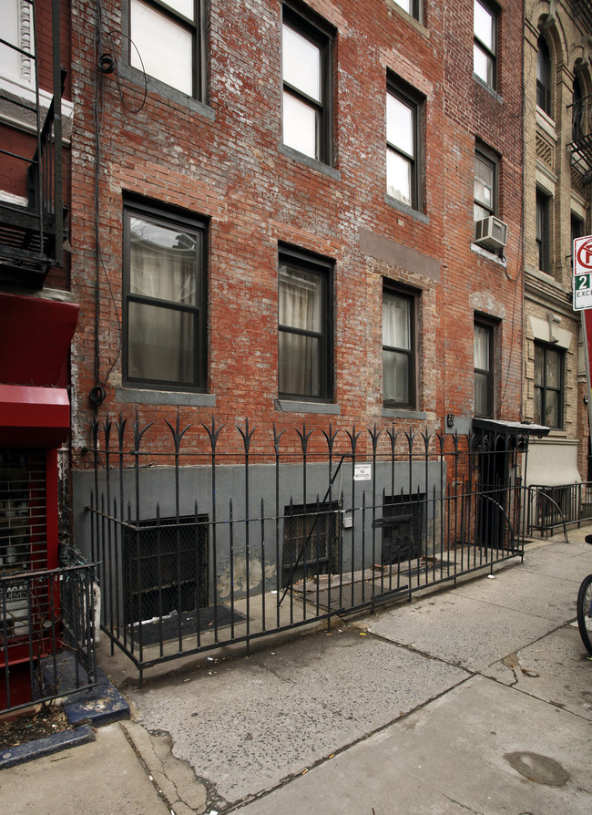 21 Jones St in New York, NY - Foto de edificio - Building Photo