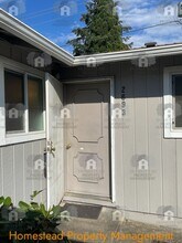 2691-2693 18th Ave SE in Albany, OR - Building Photo - Building Photo