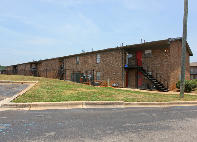 Springville Landing Apartments in Birmingham, AL - Building Photo - Building Photo