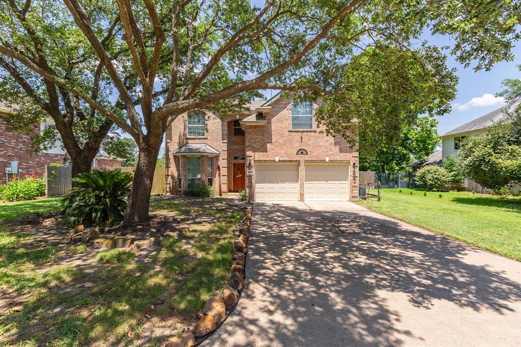 18714 Racquet Sports Way in Atascocita, TX - Building Photo