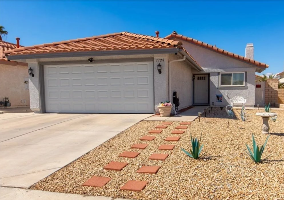 7728 Barbican Ct in Las Vegas, NV - Building Photo
