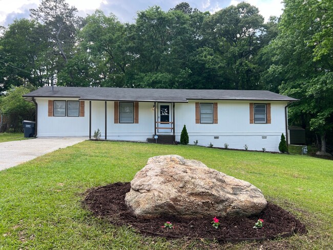 property at 2290 Pinetree Ln NE