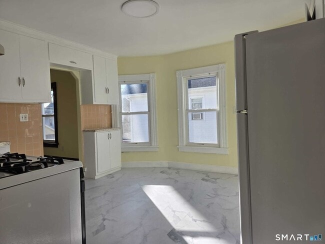 29 8th St in Derby, CT - Foto de edificio - Building Photo