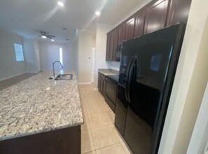 5003 Brickwood Rise Dr in Wimauma, FL - Building Photo - Building Photo