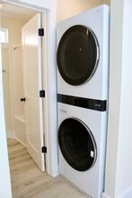 215 Gores Row in Wilmington, NC - Building Photo - Building Photo