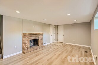 5728 Xerxes Ave S in Edina, MN - Foto de edificio - Building Photo