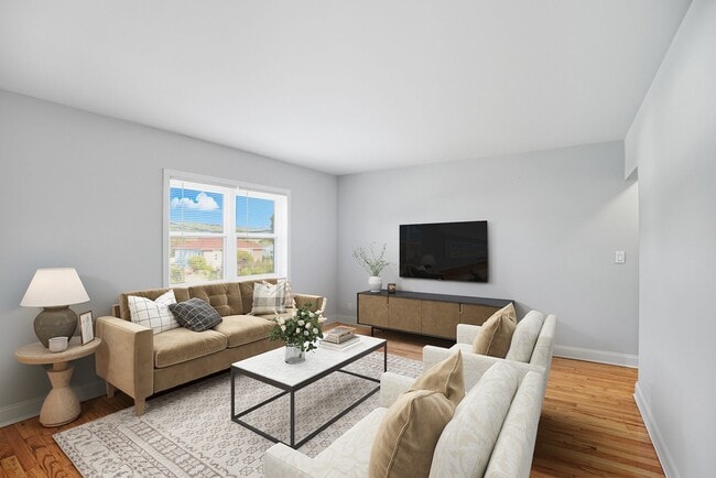 Eagle Rock Apartments at Huntington Station