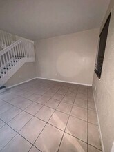 2819 SE 15th Rd in Homestead, FL - Foto de edificio - Building Photo