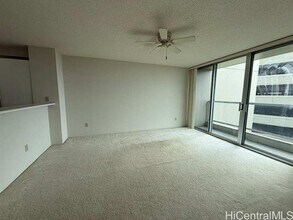 215 N King St in Honolulu, HI - Building Photo - Building Photo