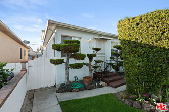 12419 Walsh Ave in Los Angeles, CA - Building Photo - Building Photo