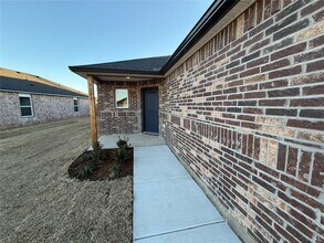 9320 NW 129th St in Yukon, OK - Building Photo - Building Photo