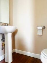 6900 Hawthorne St, Unit Hawthorne in Landover, MD - Building Photo - Building Photo