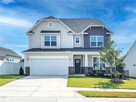 542 Glenwyck Ct in Fuquay Varina, NC - Building Photo