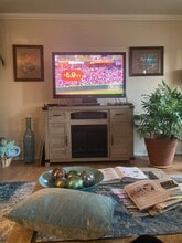 3033 Via Vista in Laguna Woods, CA - Building Photo - Building Photo