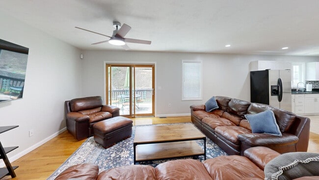 9 Bates Ave, Unit SI ID1380182P in Worcester, MA - Building Photo - Building Photo