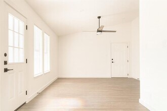 1700 Garden Villa Dr in Georgetown, TX - Building Photo - Building Photo